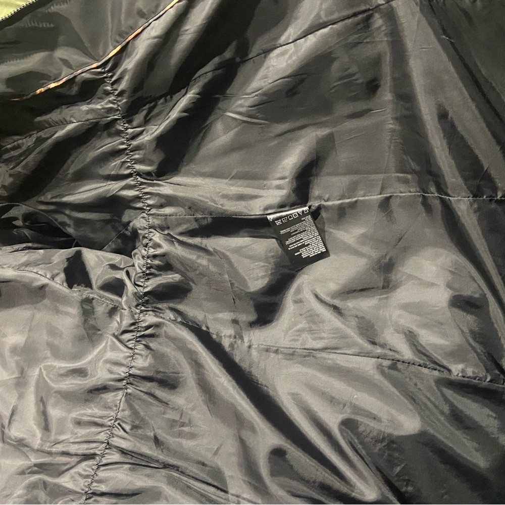Laundry By Shelli Segal Black Puffer Coat with Faux Fur - Picture 8 of 9